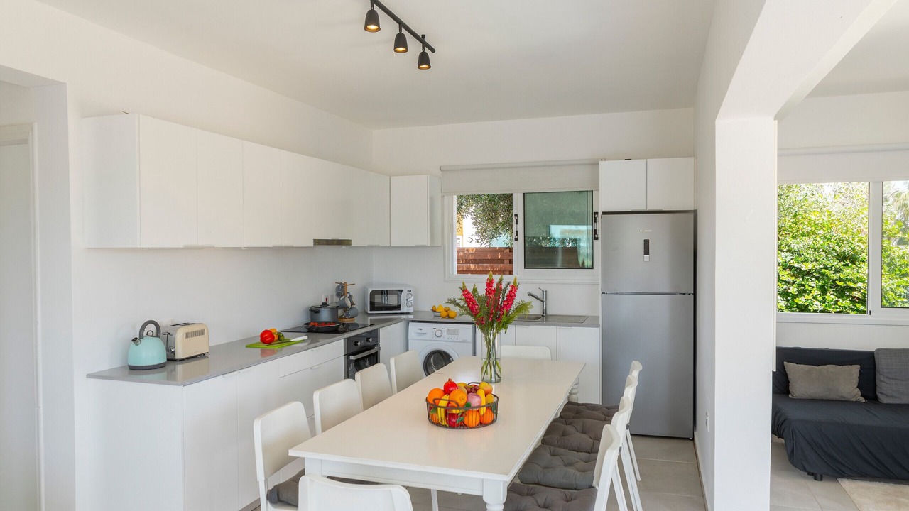 Photo of Livingroom in Ayia Thekla