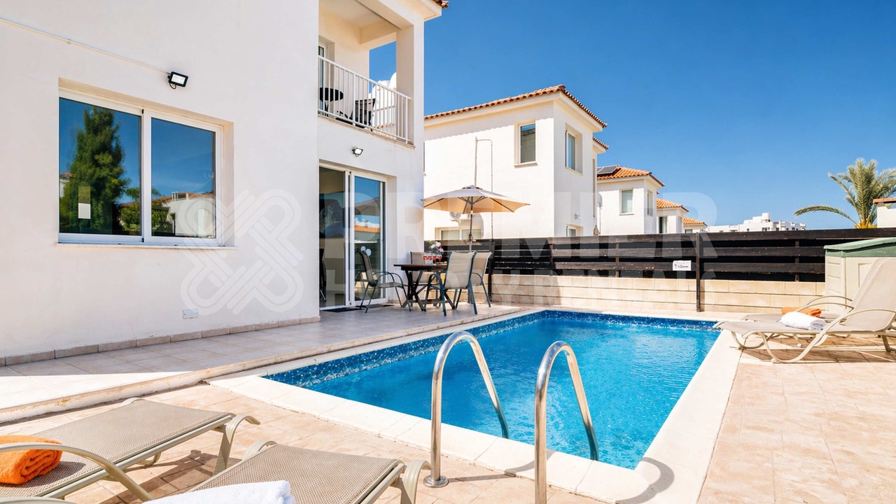 Photo of Outdoor in Pernera