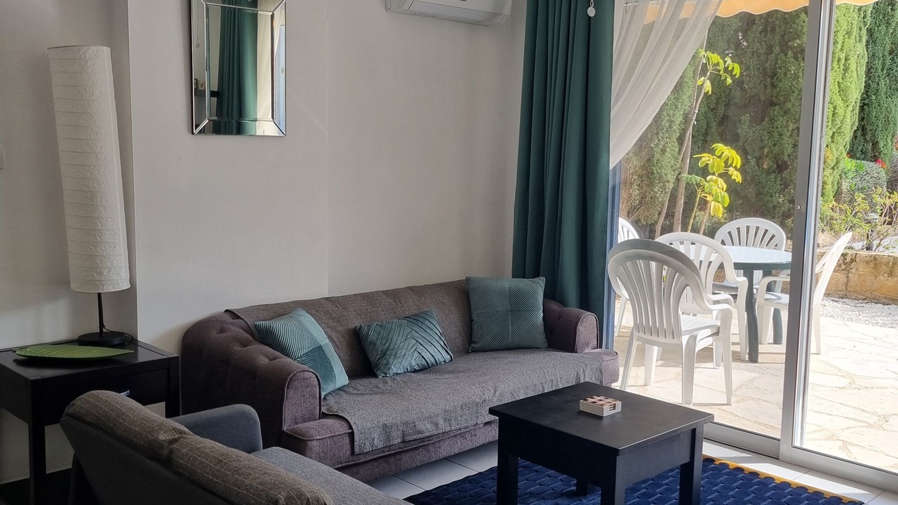 Photo of Livingroom in Peyia Town