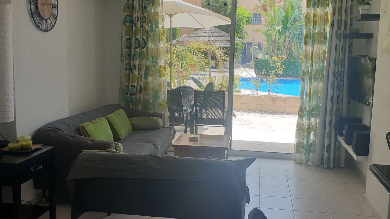 Photo of Livingroom in Peyia Town