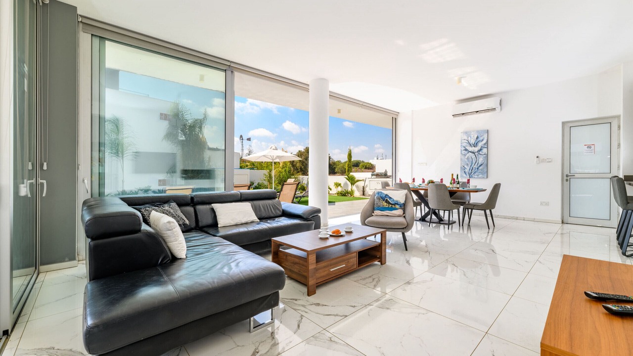 Photo of Livingroom in Protaras