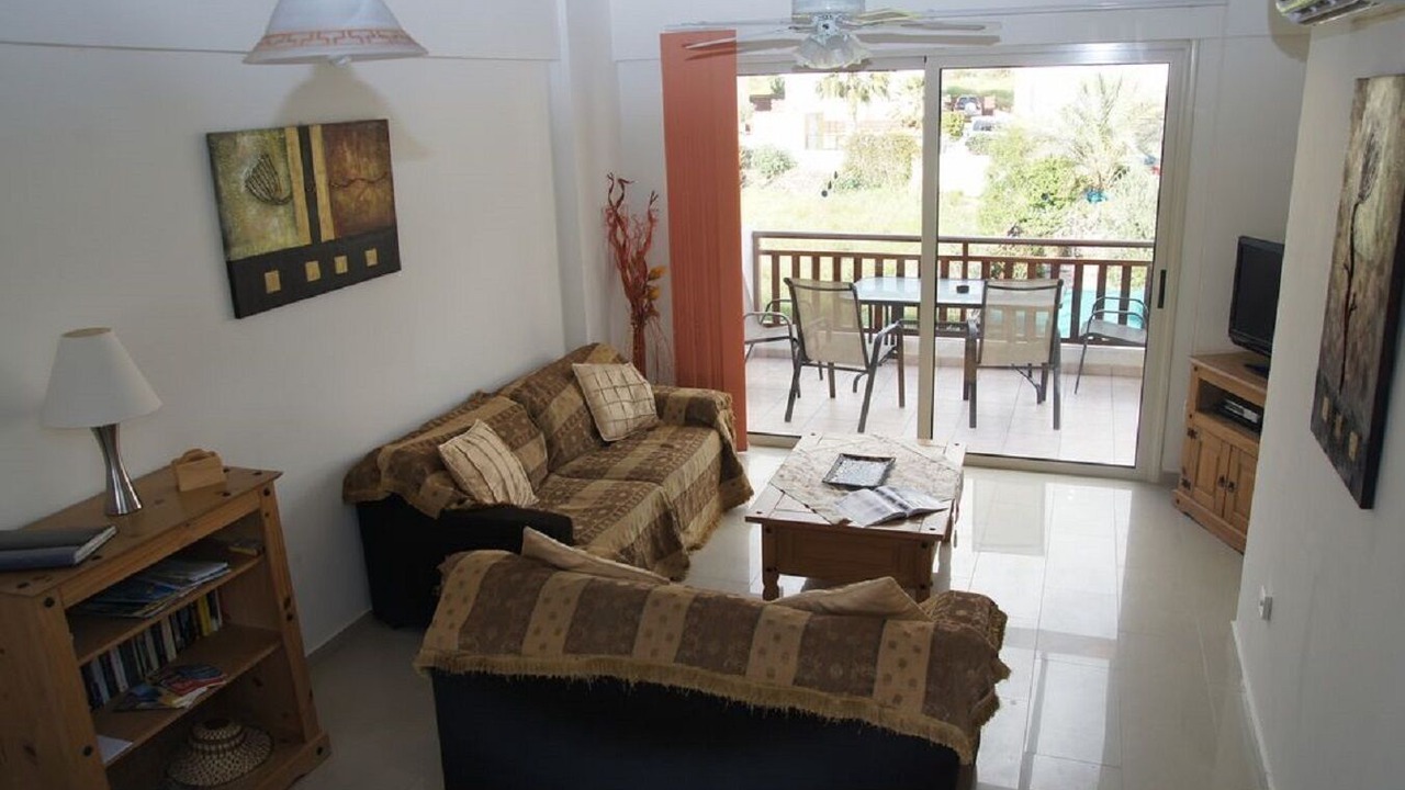 Photo of Livingroom in Peyia Town