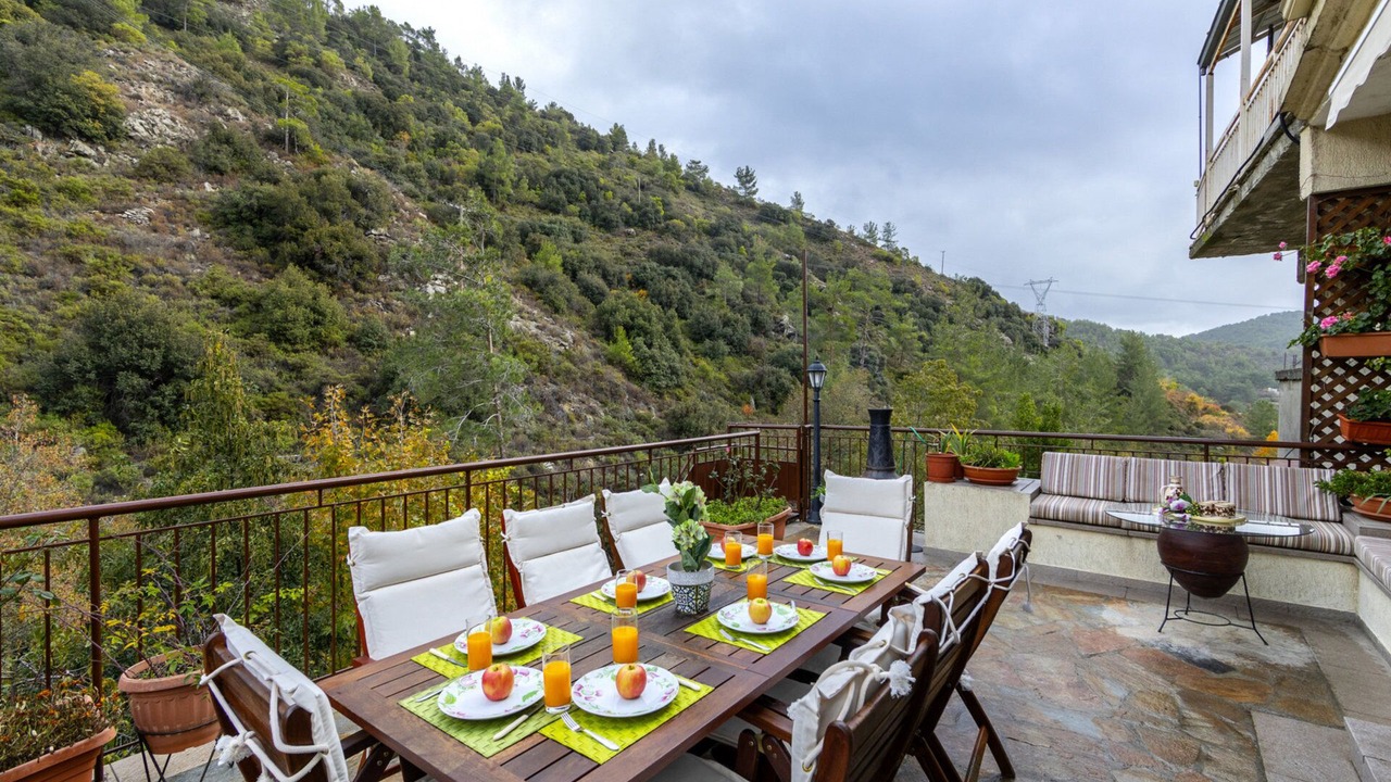 Photo of Outdoor in Kato Amiantos
