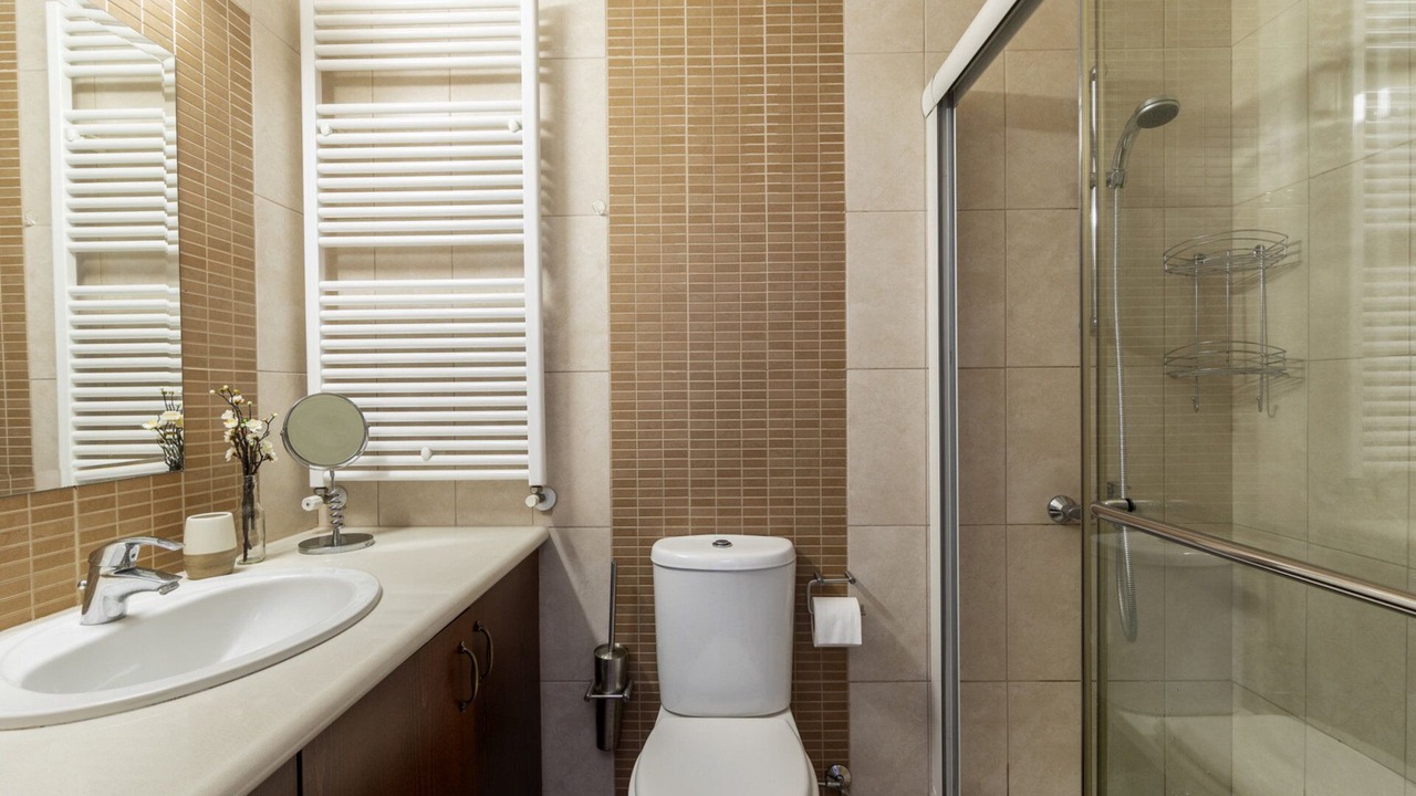 Photo of Bathroom in Kato Amiantos