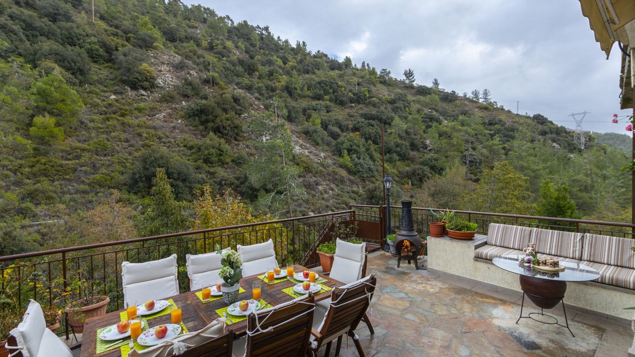Photo of Outdoor in Kato Amiantos