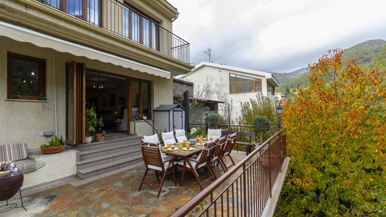 Photo of Outdoor in Kato Amiantos