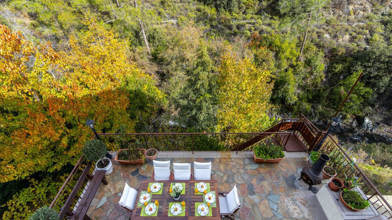 Photo of Outdoor in Kato Amiantos