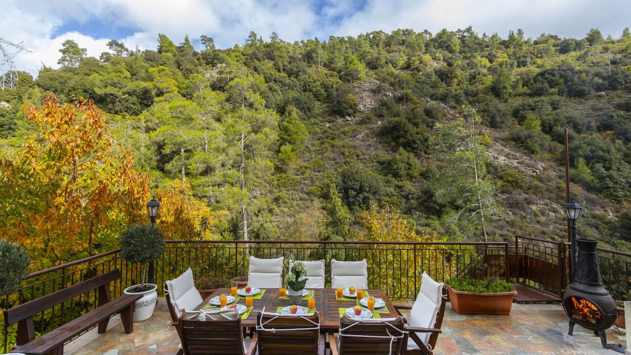 Photo of Outdoor in Kato Amiantos