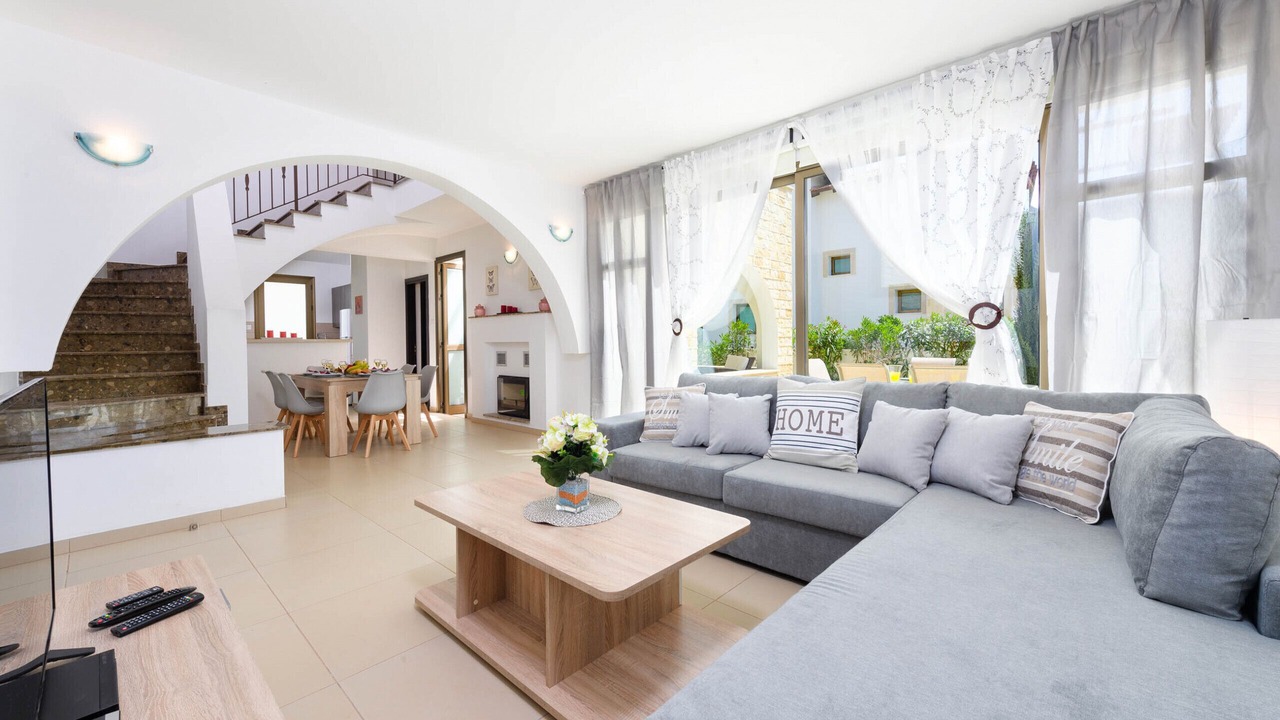 Photo of Livingroom in Ayia Thekla