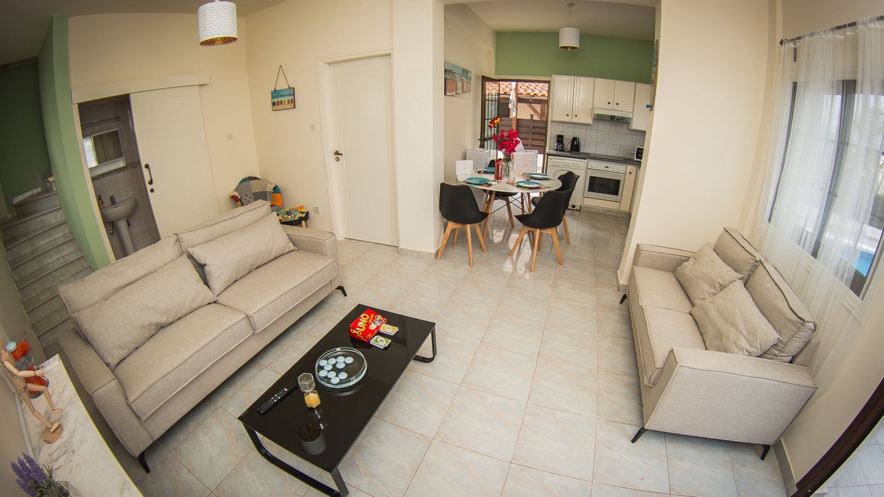 Photo of Livingroom in Ayia Thekla