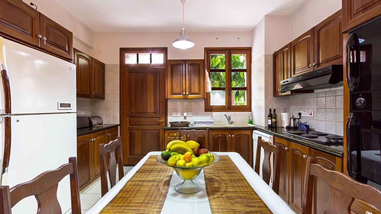 Photo of Kitchen in Peristerona