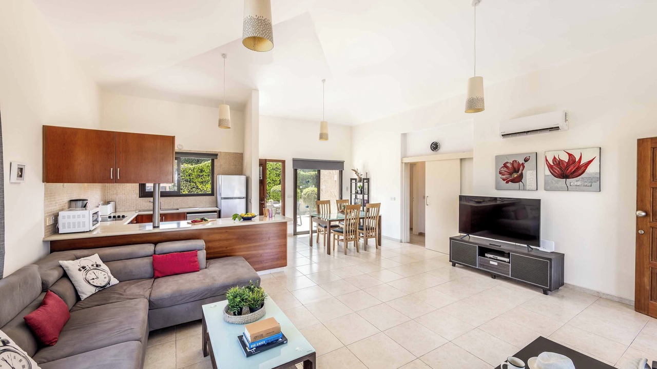 Photo of Livingroom in Latsi