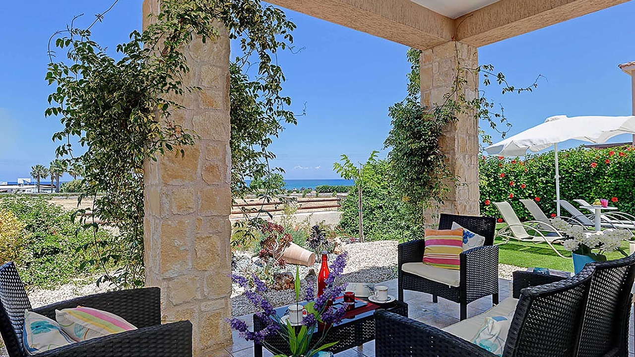 Photo of Patio Balcony in Latsi