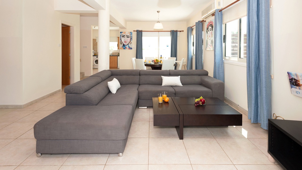 Photo of Livingroom in Ayia Thekla