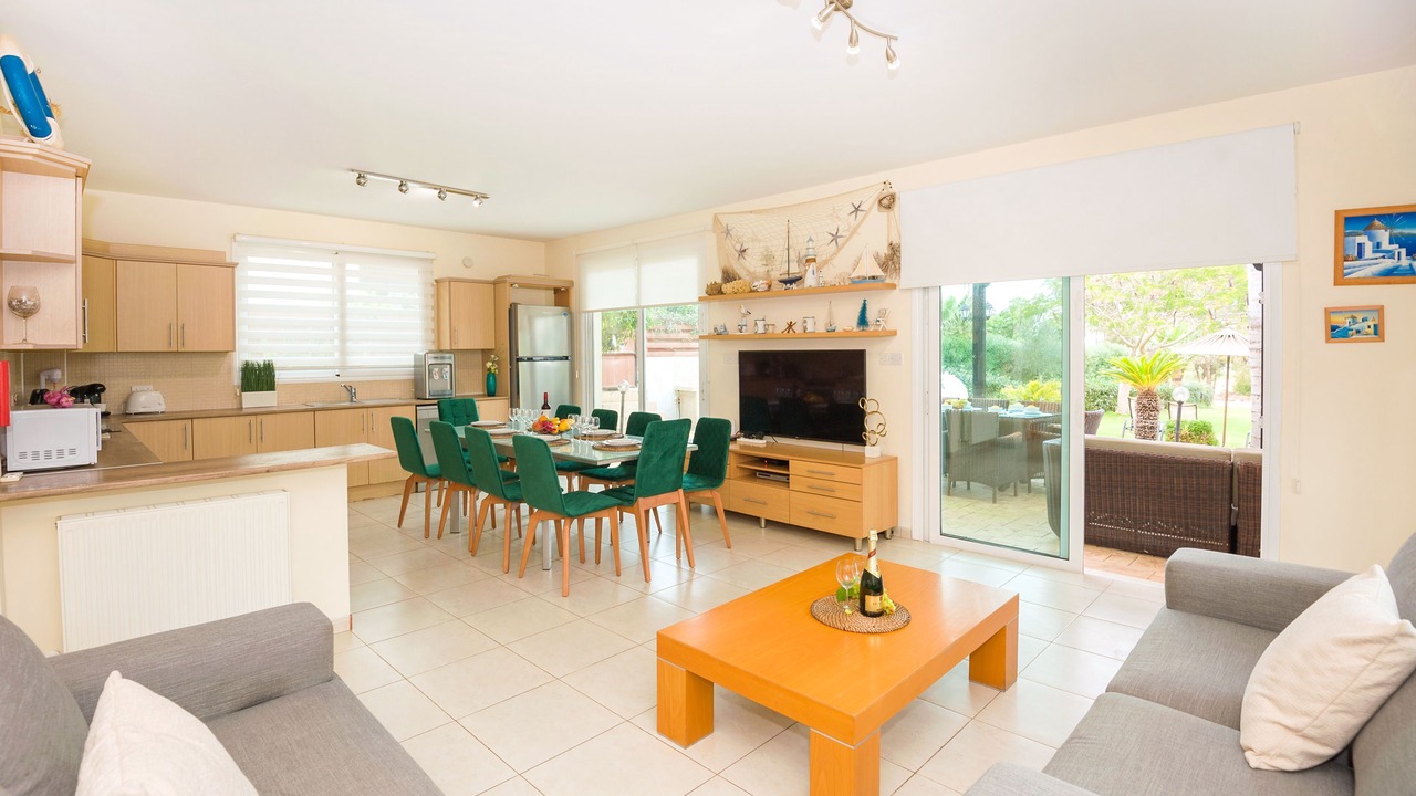 Photo of Livingroom in Protaras
