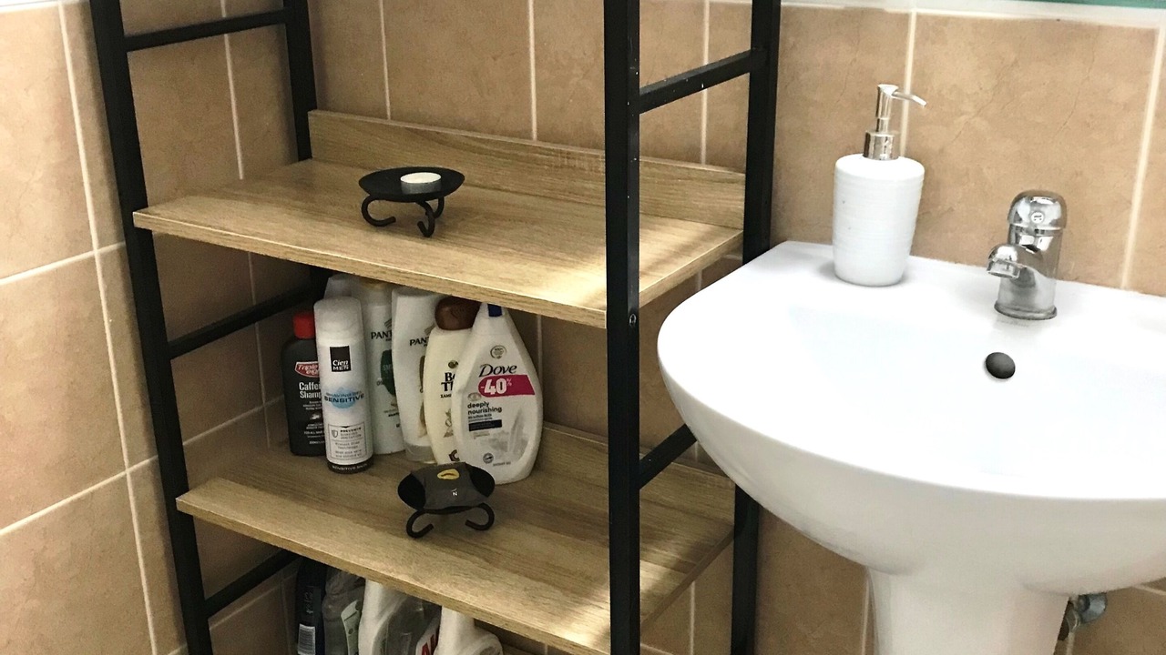 Photo of Bathroom in Koloni