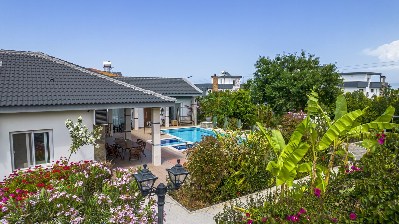 Photo of Outdoor in Karavas