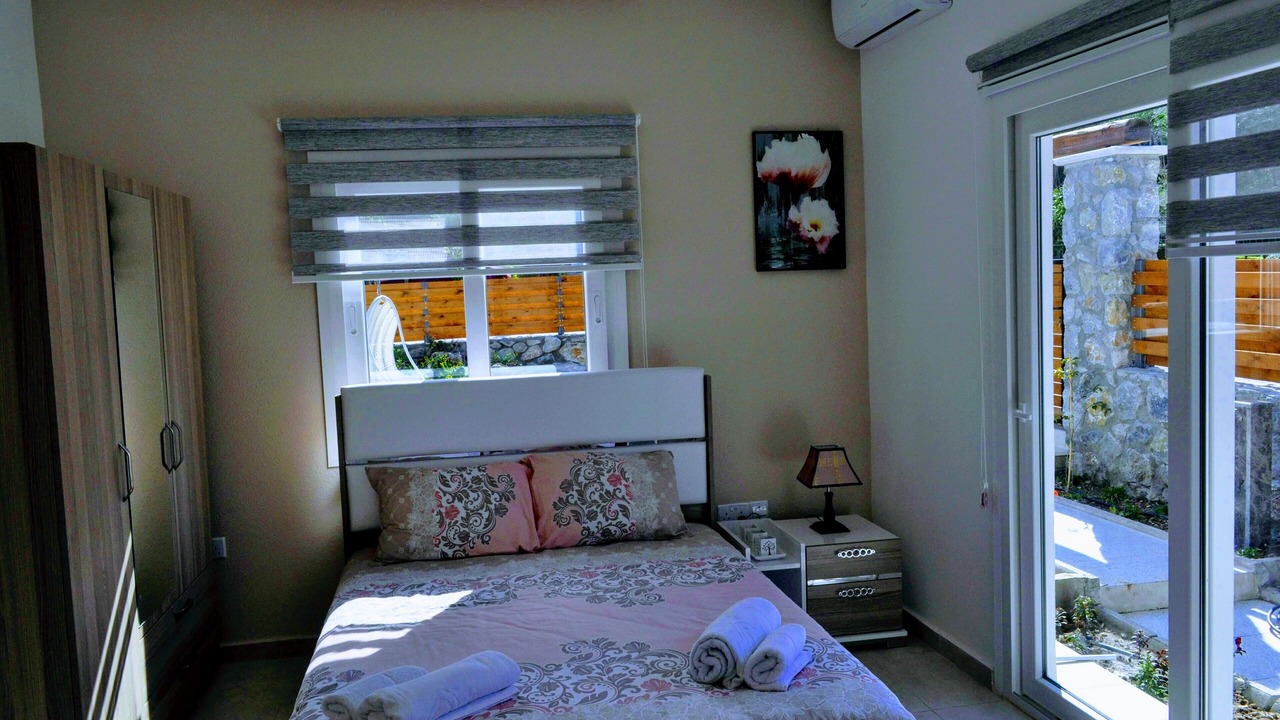 Photo of Bedroom in Karavas