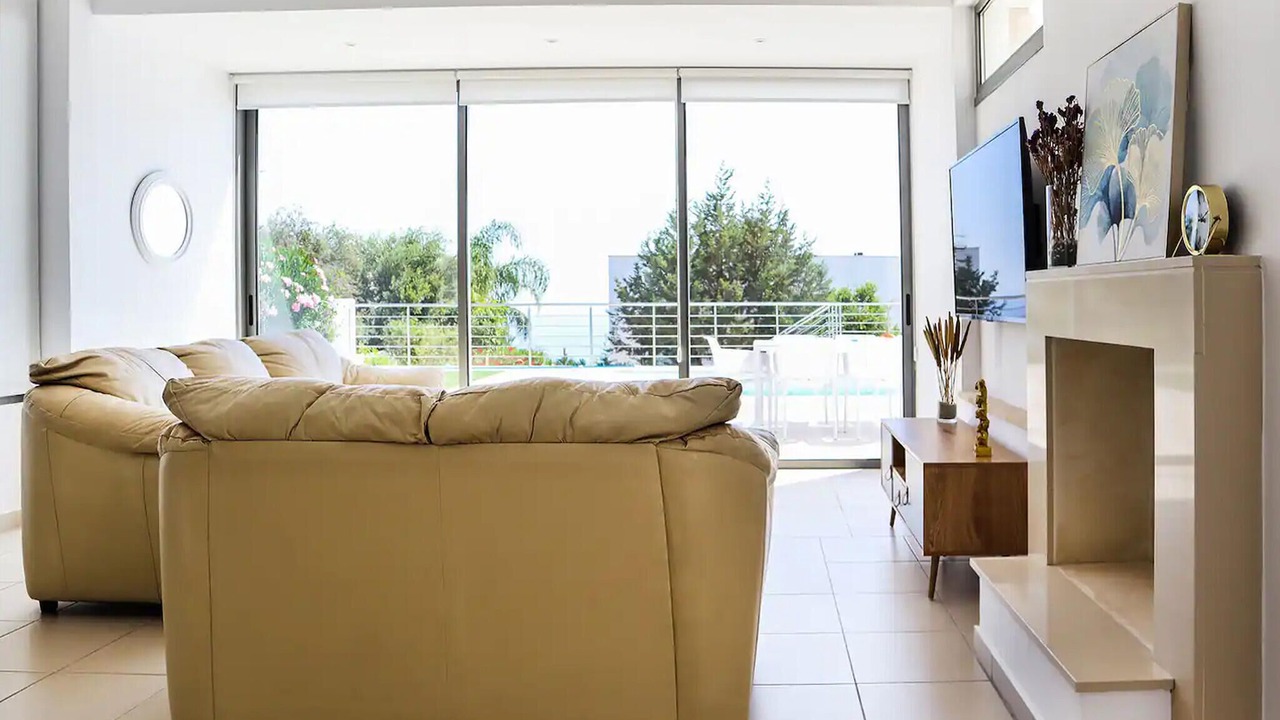 Photo of Bedroom in Miliou