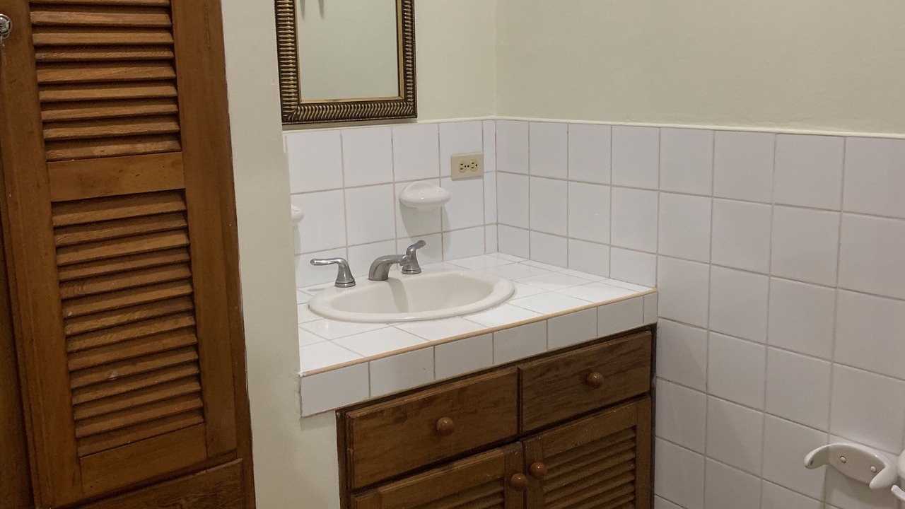 Photo of Bathroom in Leon