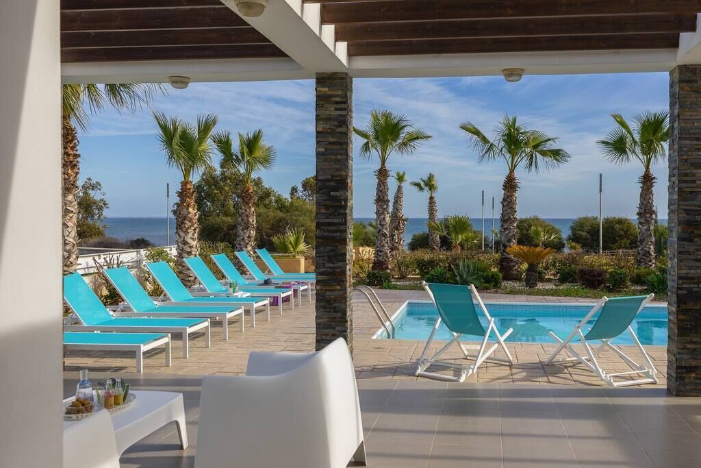 Photo of Outdoor in Pervolia