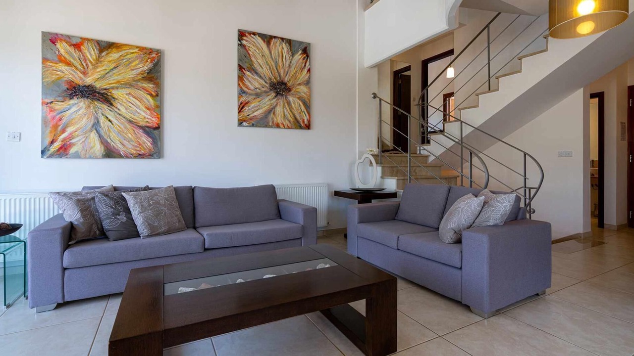 Photo of Livingroom in Aphrodite Hills