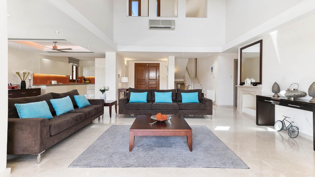 Photo of Livingroom in Aphrodite Hills