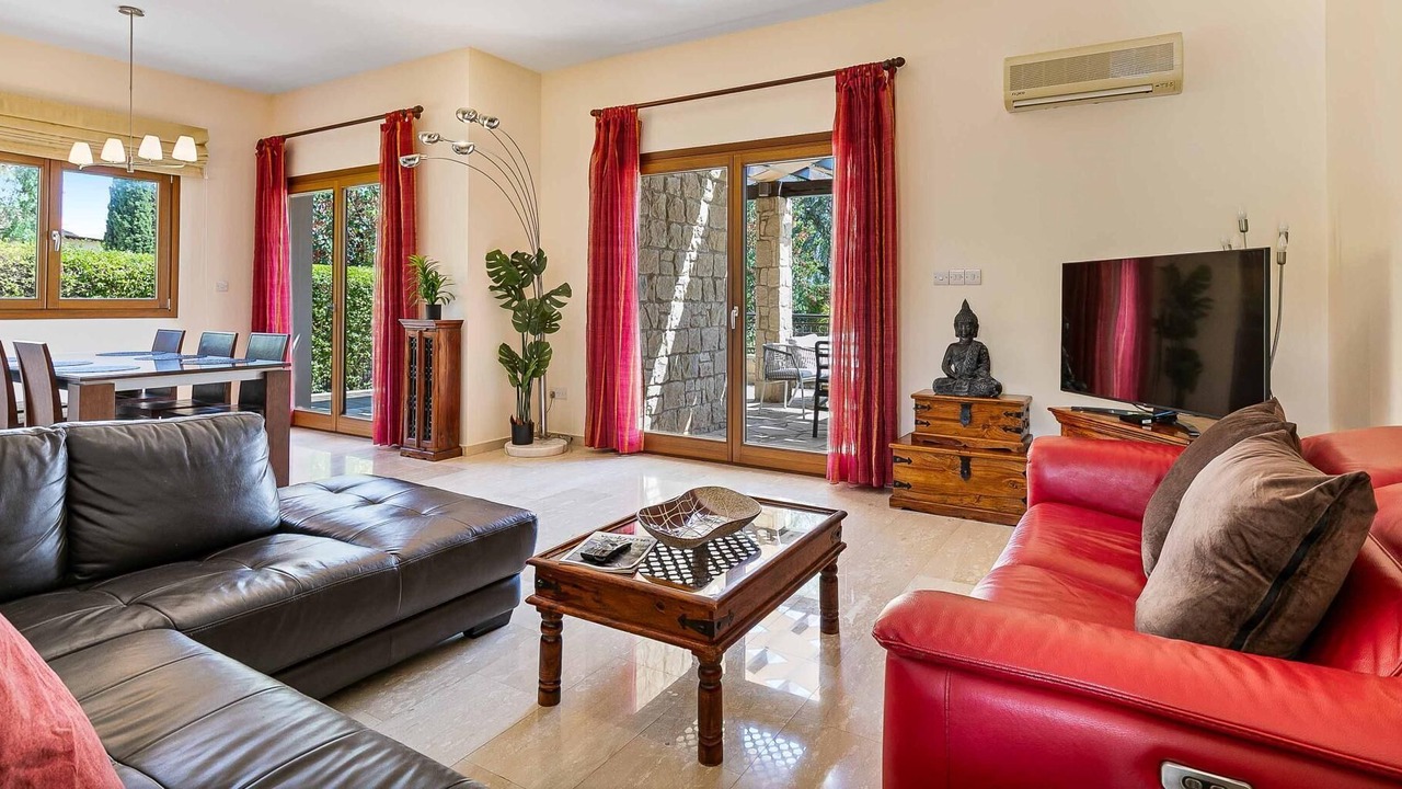 Photo of Livingroom in Aphrodite Hills