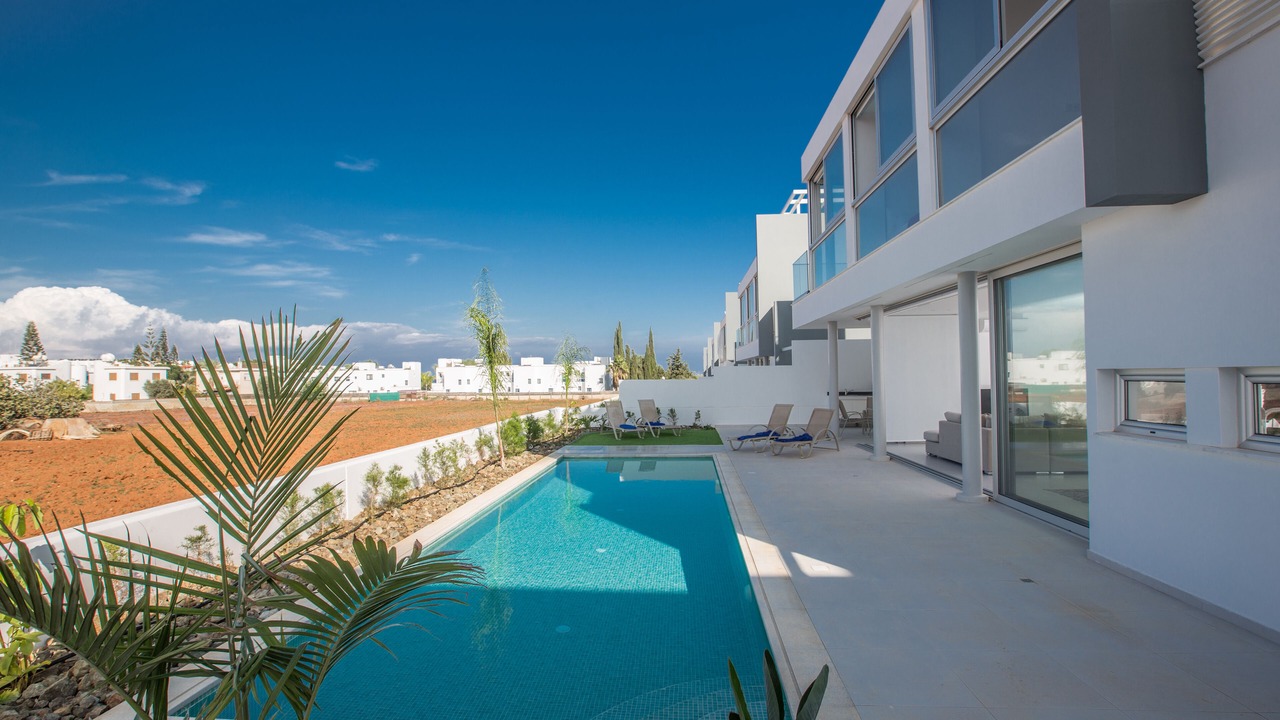 Photo of Outdoor in Pernera