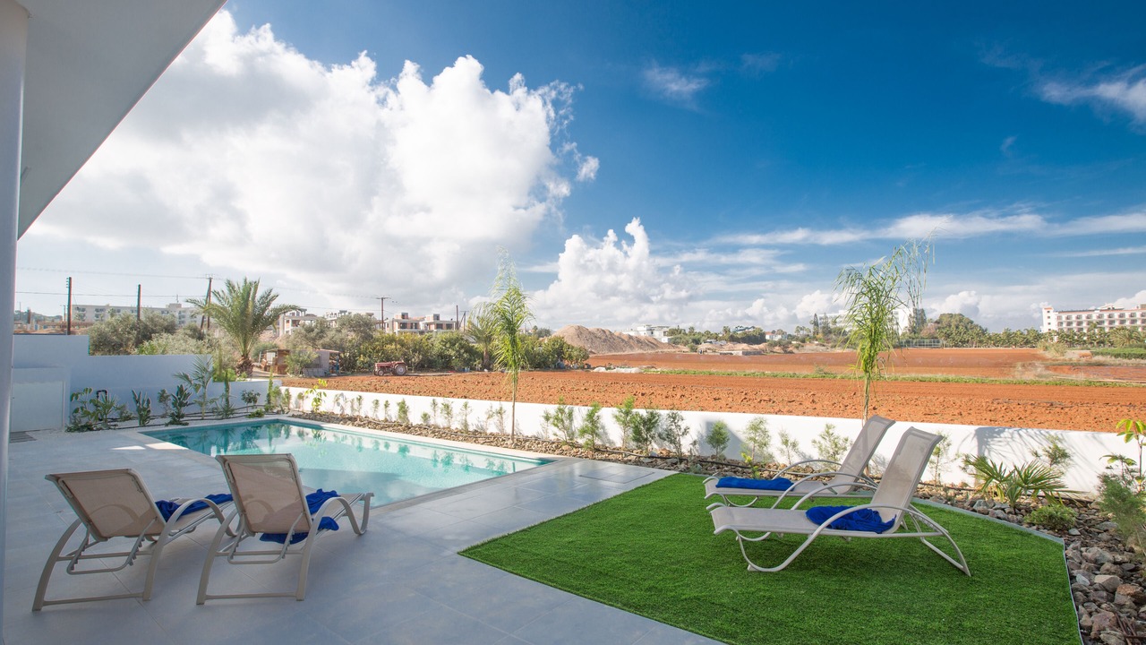 Photo of Outdoor in Pernera