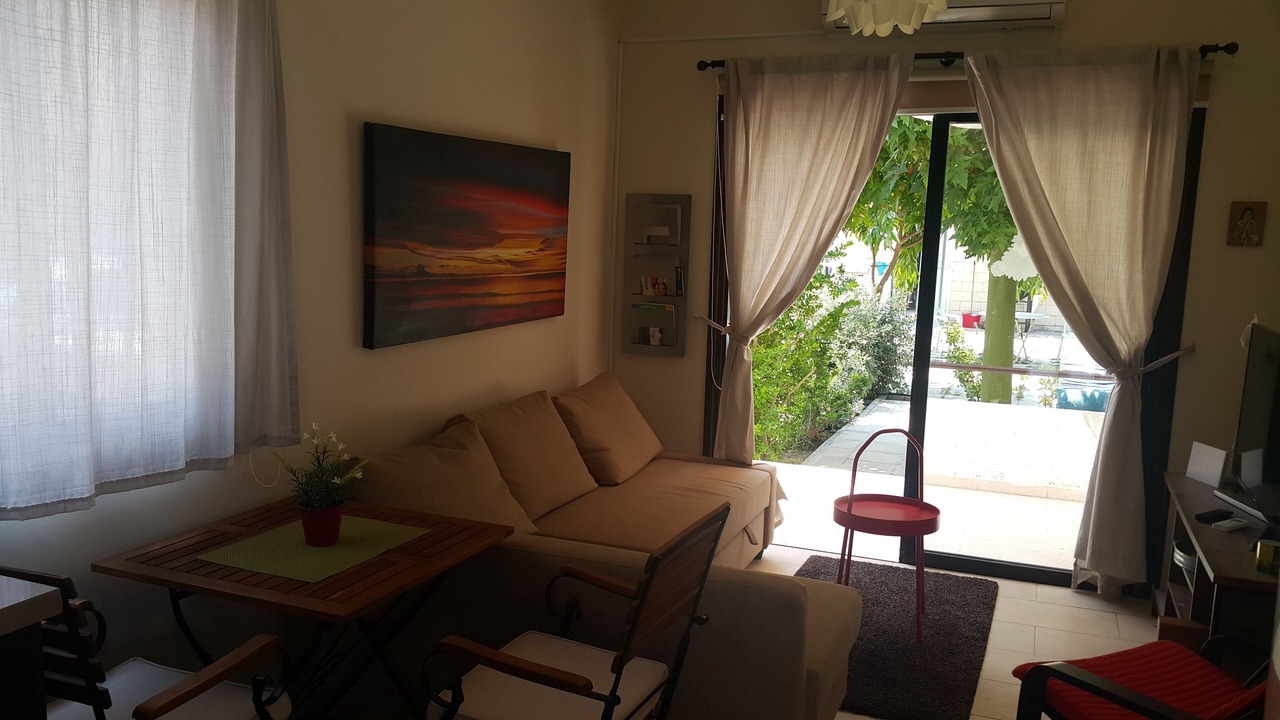 Photo of Livingroom in Pervolia