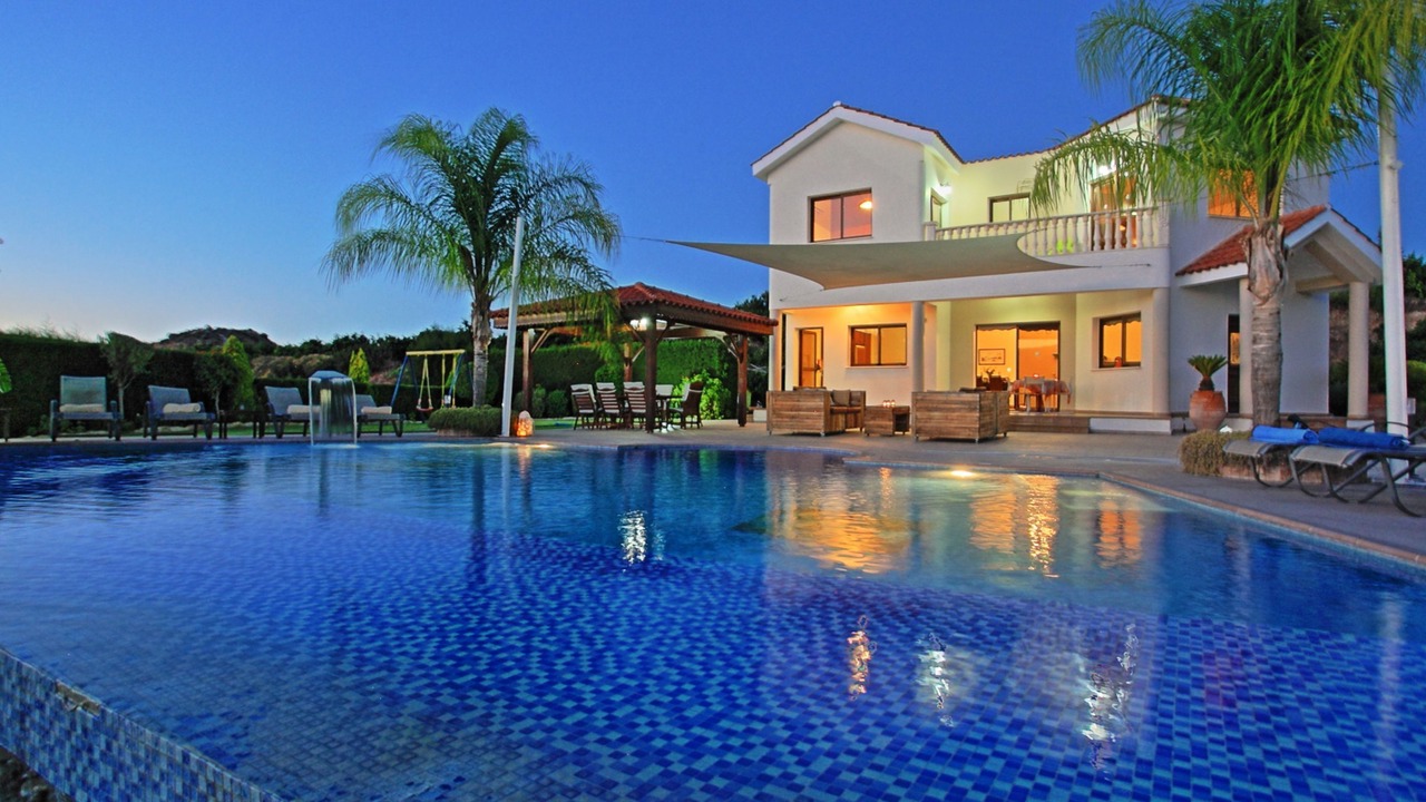Photo of Outdoor in Pano Arodhes
