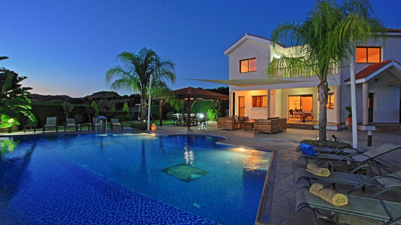 Photo of Outdoor in Pano Arodhes
