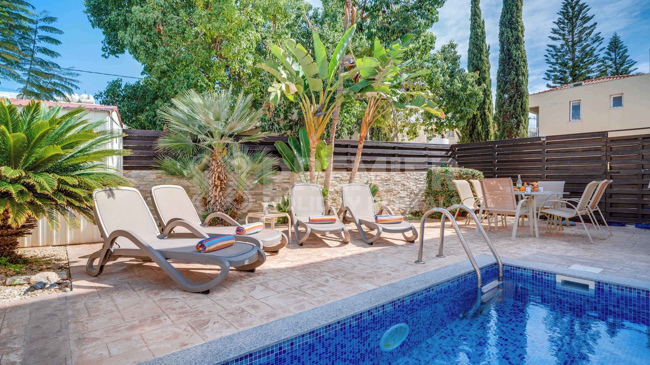 Photo of Outdoor in Pernera