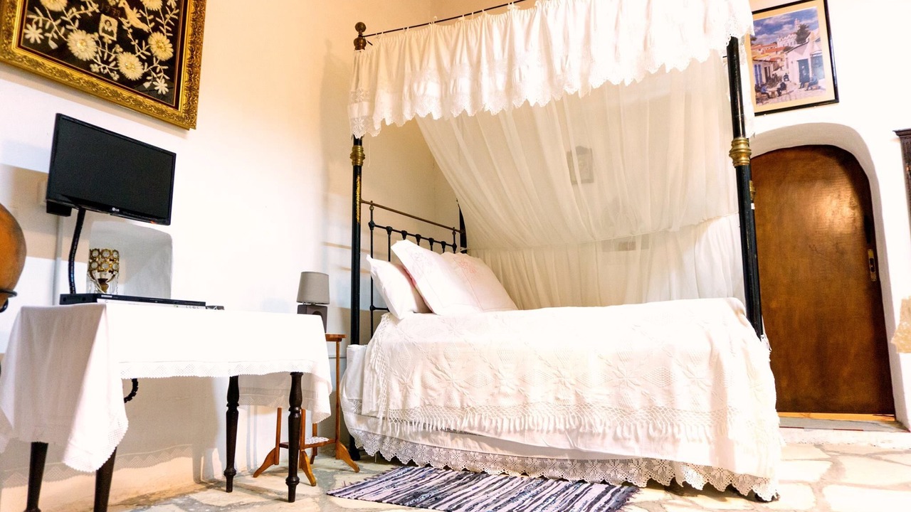 Photo of Bedroom in Lofou