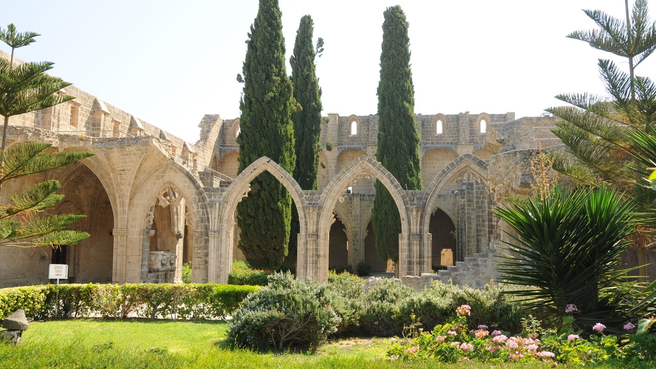 Photo of Others in Karavas