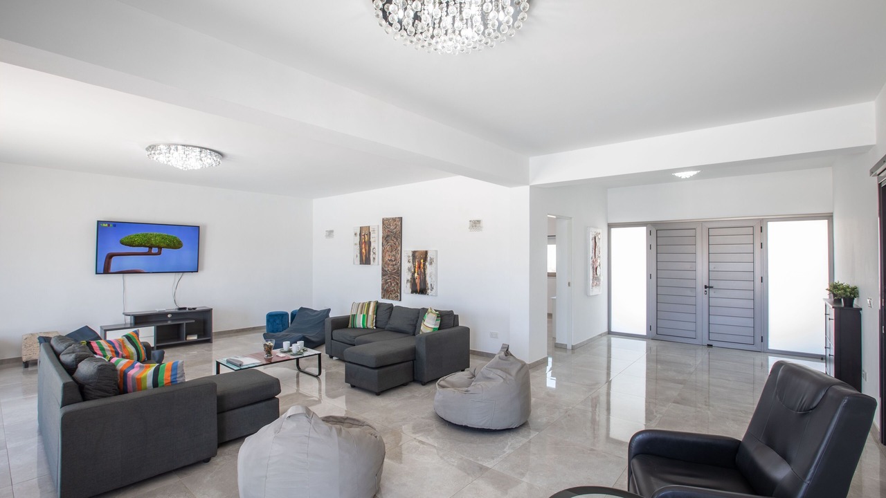 Photo of Livingroom in Paralimni