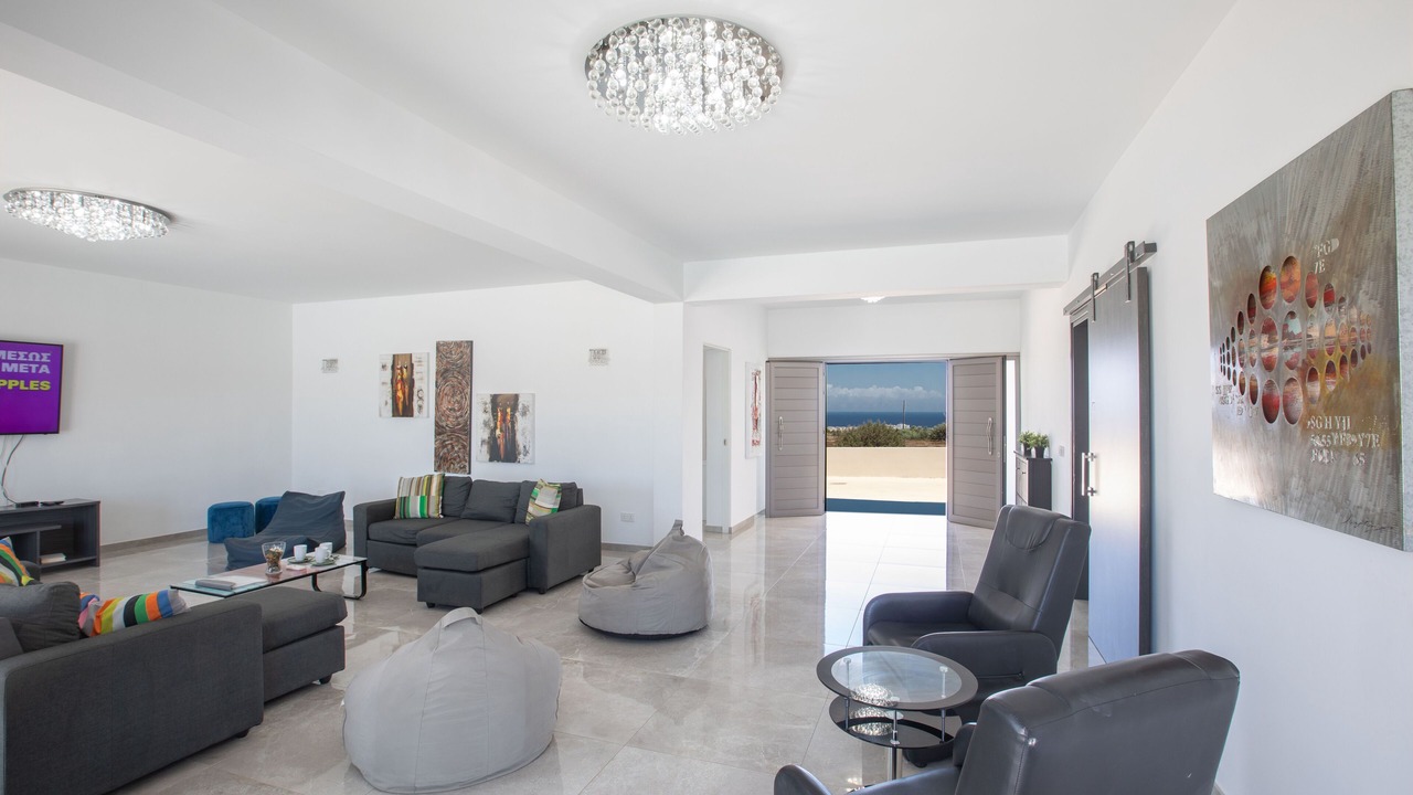 Photo of Livingroom in Paralimni