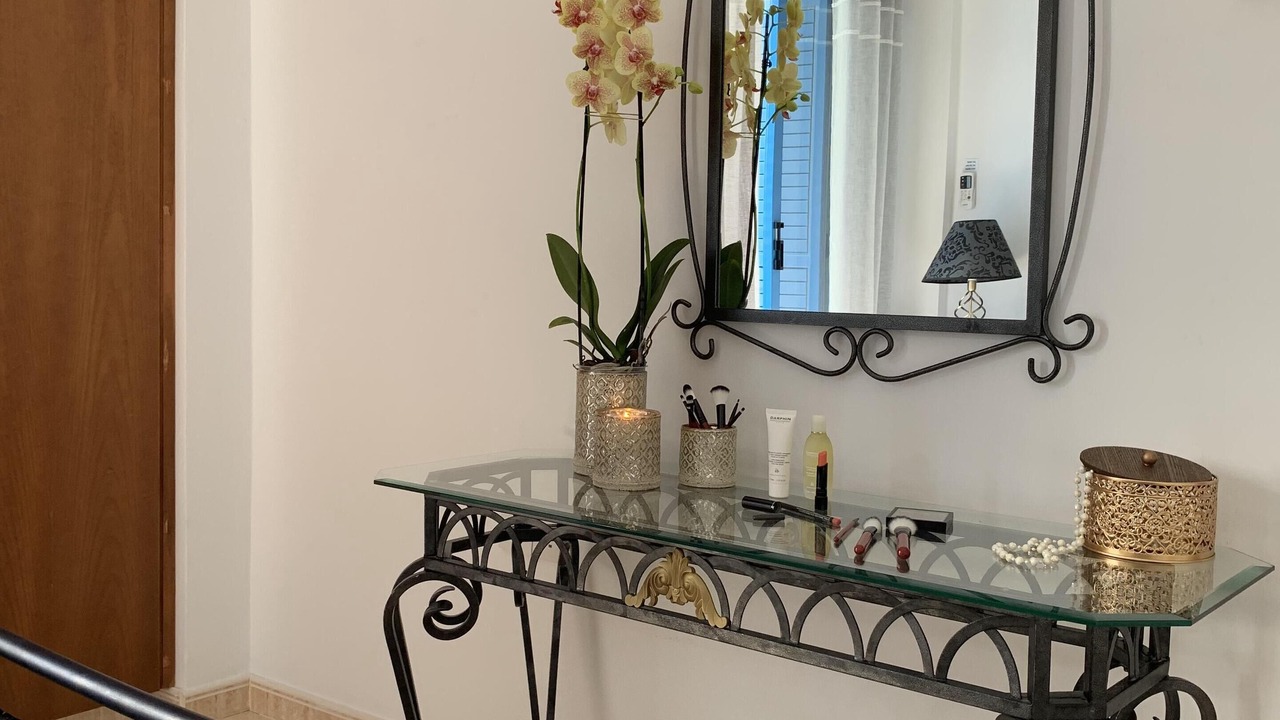 Photo of Bedroom in Polis
