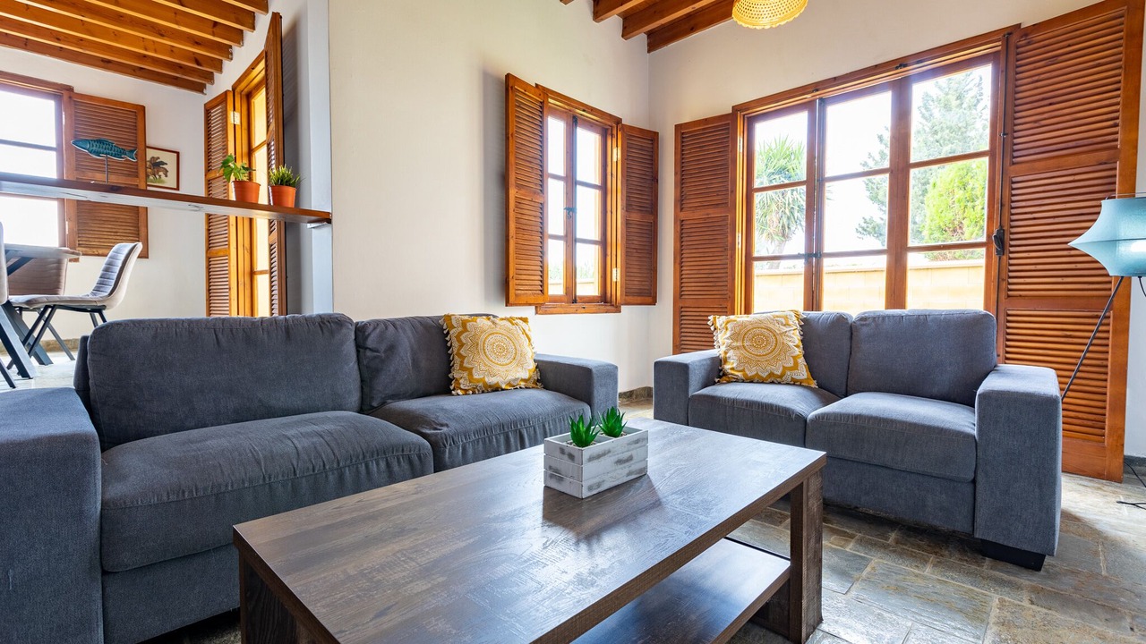 Photo of Livingroom in Latchi