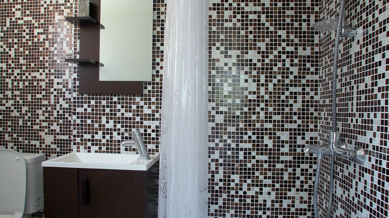 Photo of Bathroom in Pernera