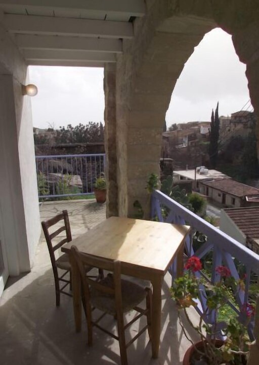 Photo of Patio Balcony in Tochni