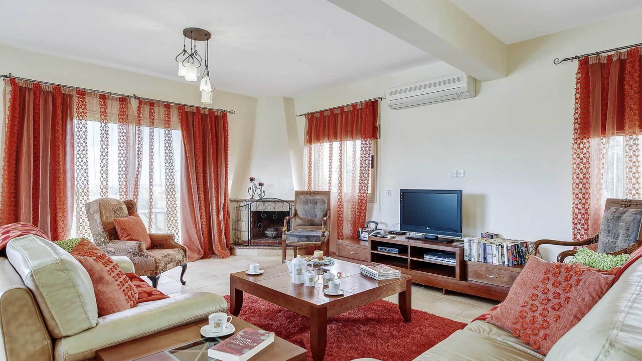 Photo of Livingroom in Latchi