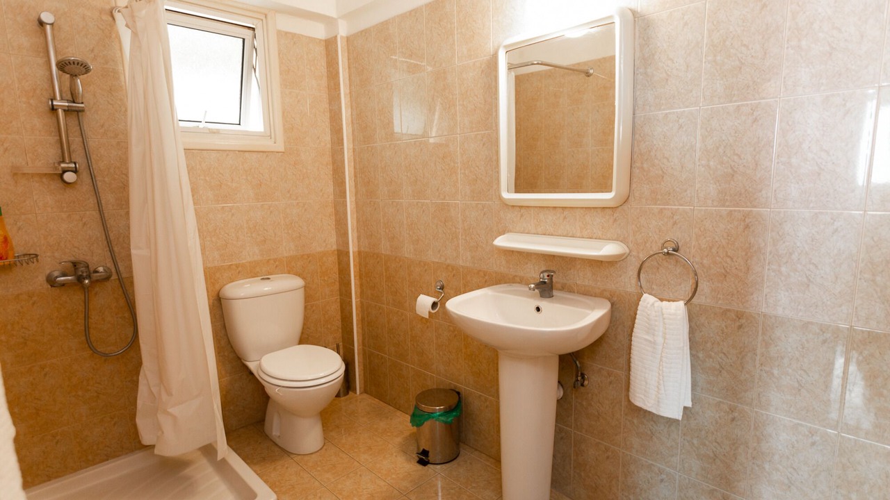 Photo of Bathroom in Skala