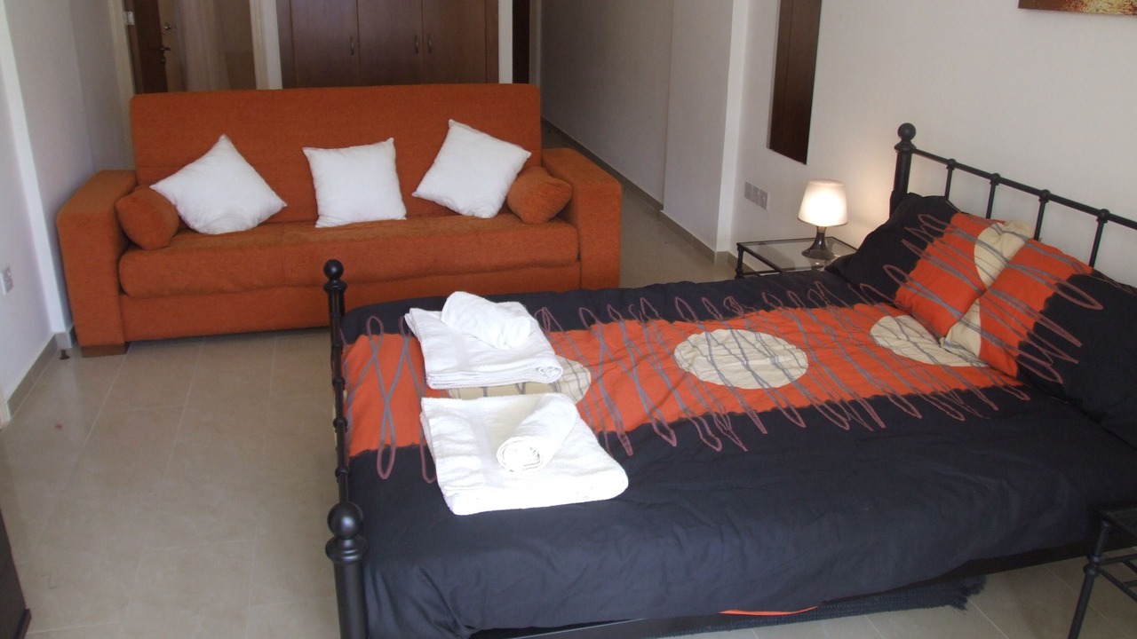 Photo of Bedroom in Peyia Town