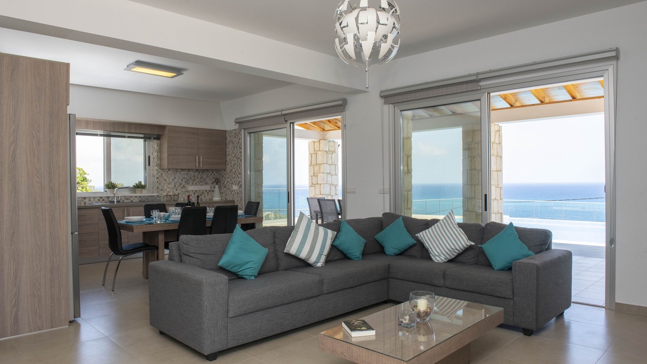 Photo of Livingroom in Latchi