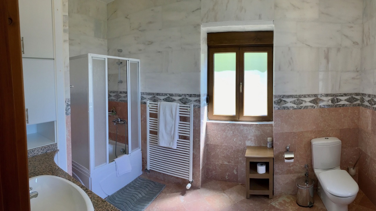 Photo of Bathroom in Karsiyaka