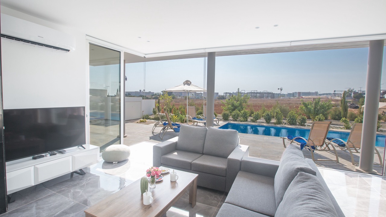 Photo of Livingroom in Pernera