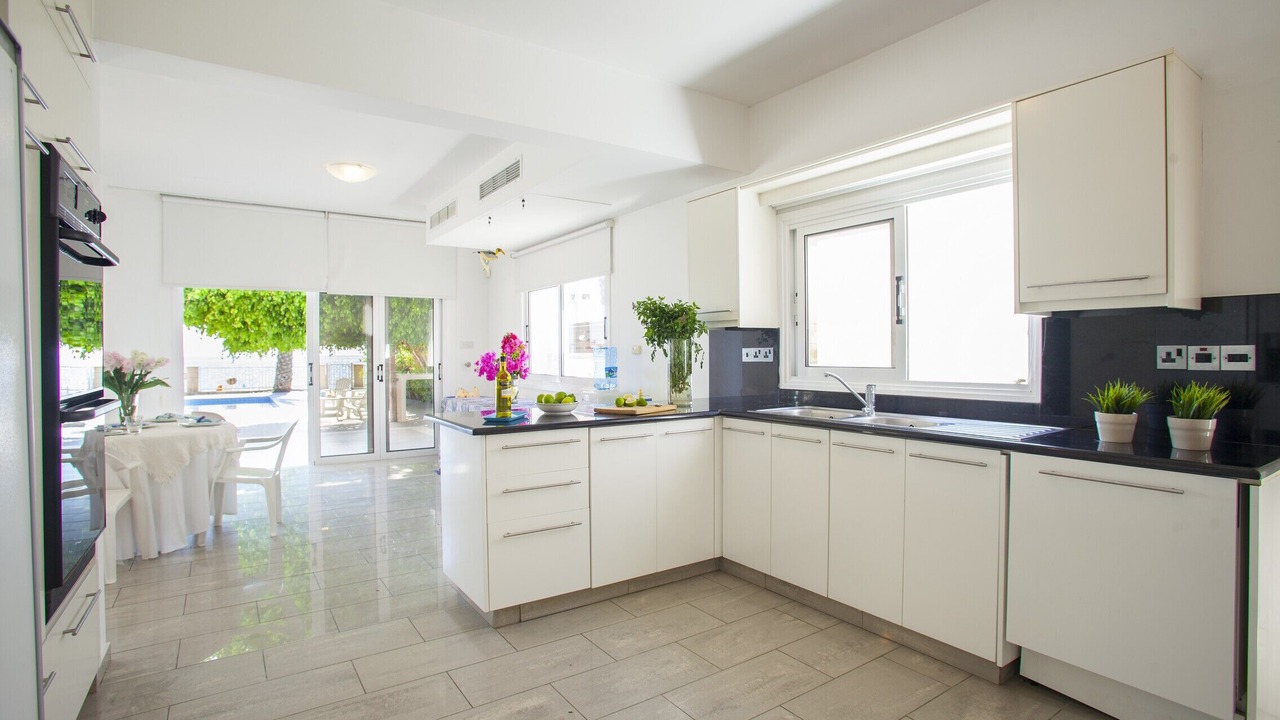 Photo of Kitchen in Larnaca