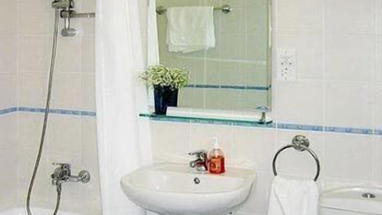 Photo of Bathroom in Kissonerga